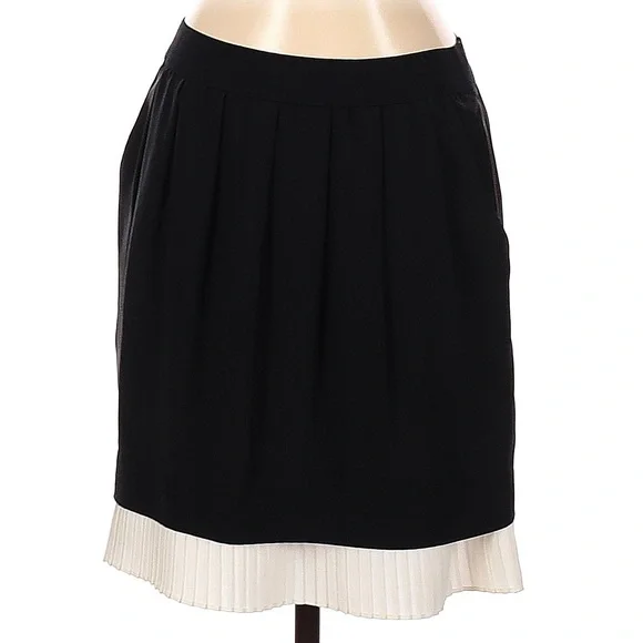 Jupe BCBG Maxazria En Soie 100% - Couleur Beige/tan - Taille 0 - Occasion Excellent état